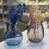 Vase en verre bleu