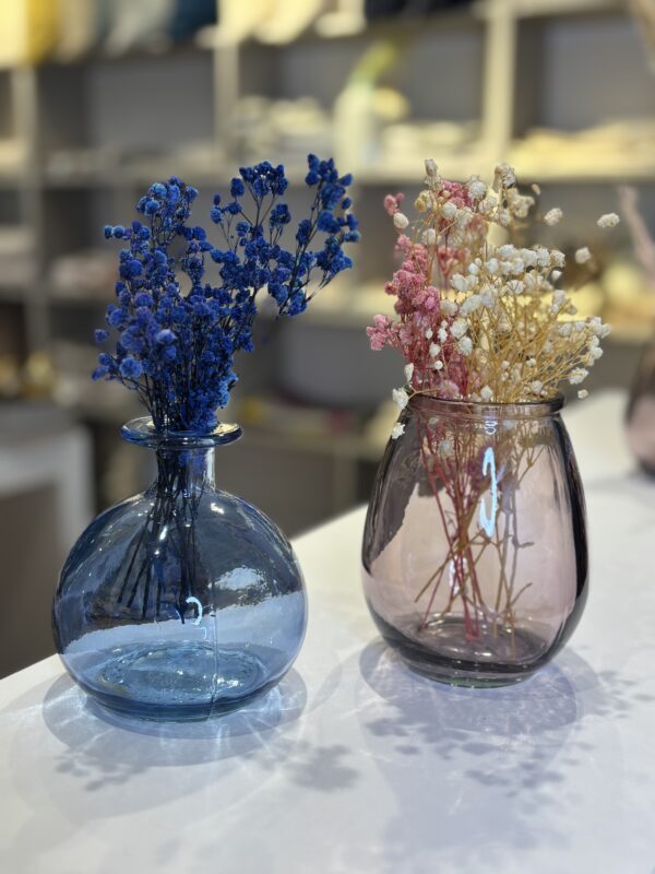 Vase en verre bleu