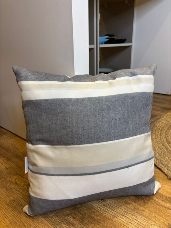 Coussin en lin rayure