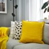 Coussin jaune