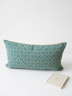 Coussin vert rectangulaire