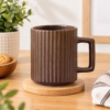 Mug marron strié