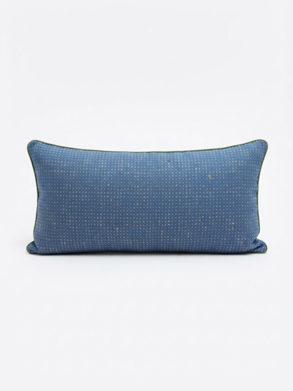 Coussin décoratif rectangulaire bleu